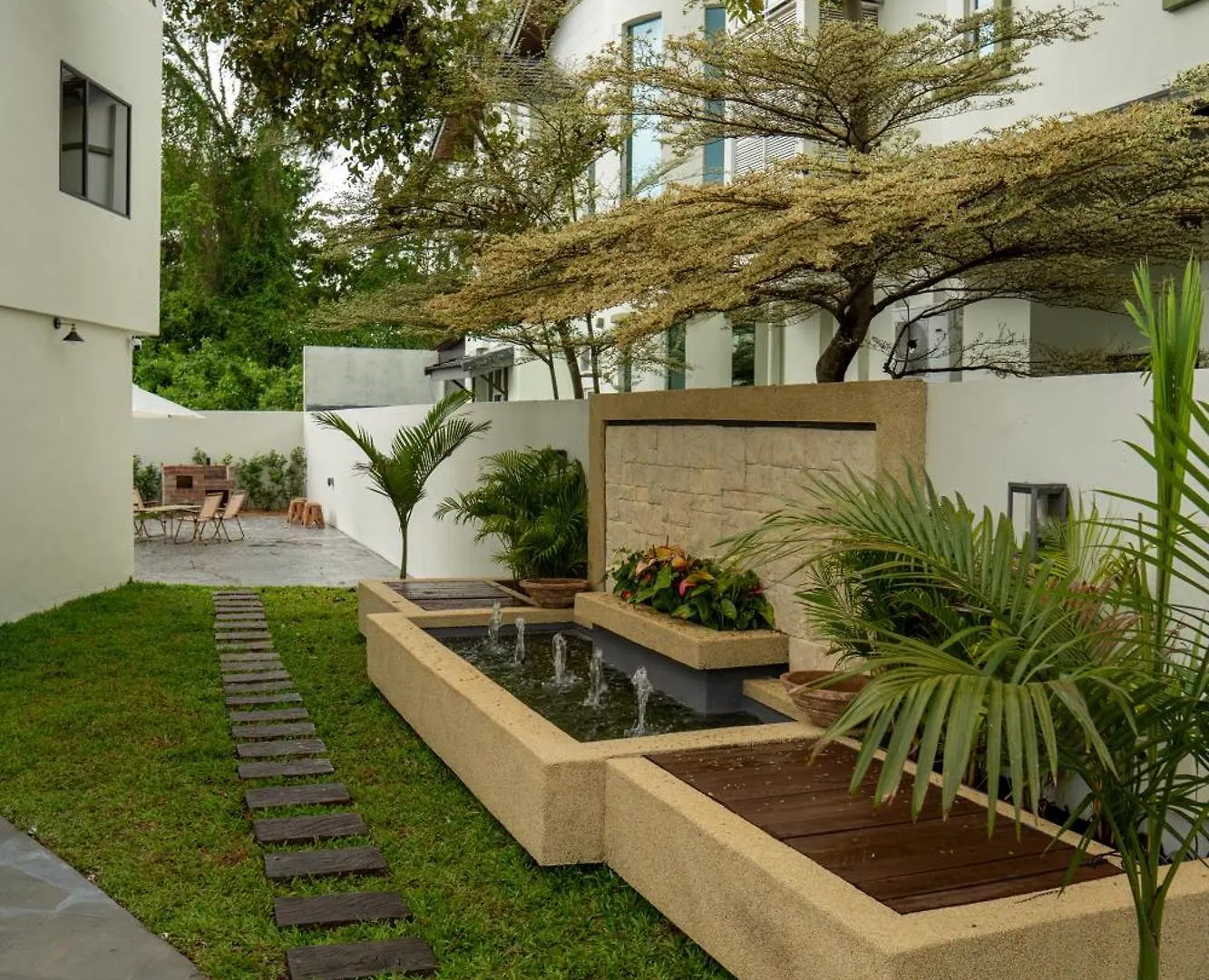 The Nine Mansion Vila Butterworth 0*,